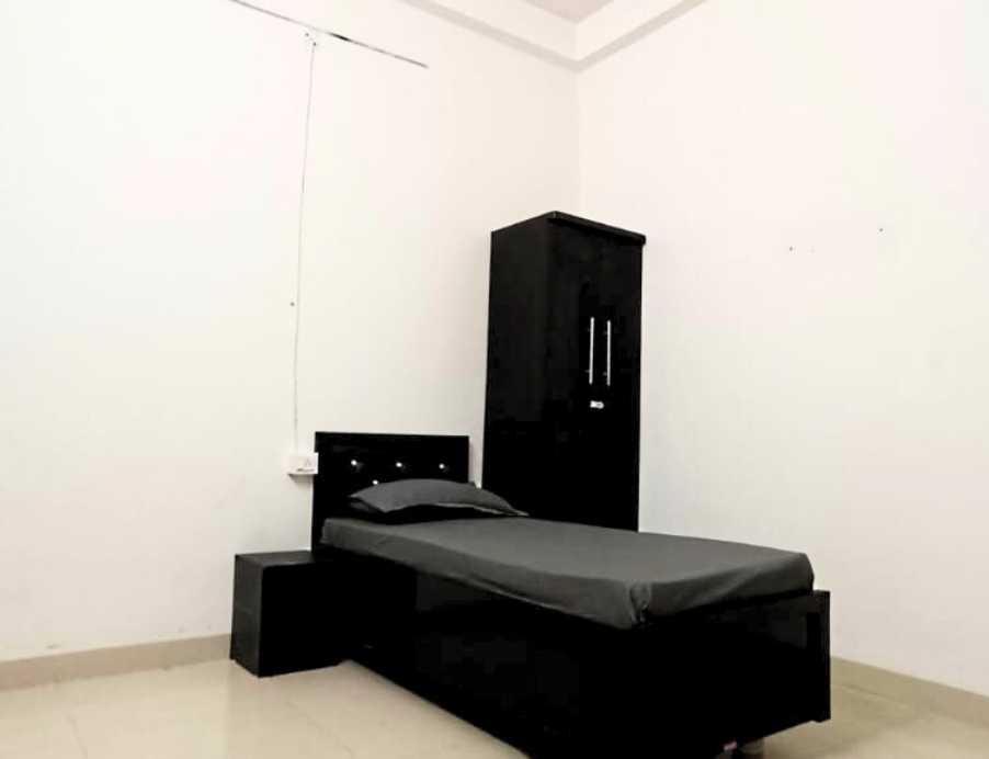 Studio for Boys in Sukhliya Indore Rs.10000 - Say No to PG Accommodation