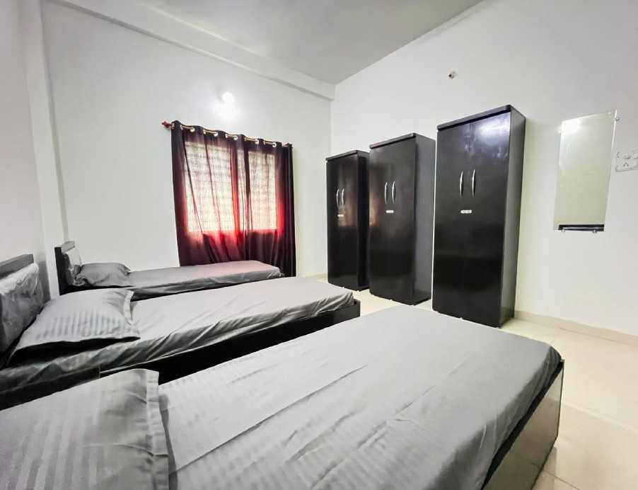 Studio for Boys in Sukhliya Indore Rs.5000 - Say No to PG Accommodation